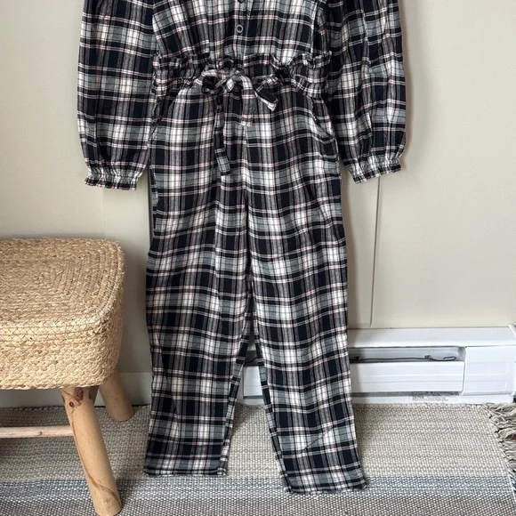 Smash and Tess Henley Romper Brand New Tags On XS - Picture 4 of 5